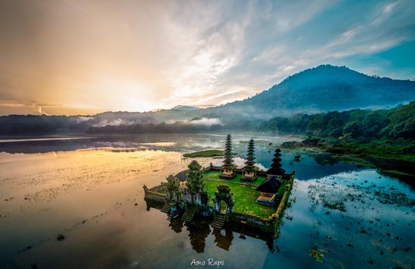 Pura Ulun Danu Tamblingan, Bali